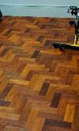 Bona óleo para deck de Madeira Bona óleo para deck de Madeira