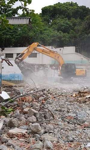 Demolição de casas Demolição de casas
