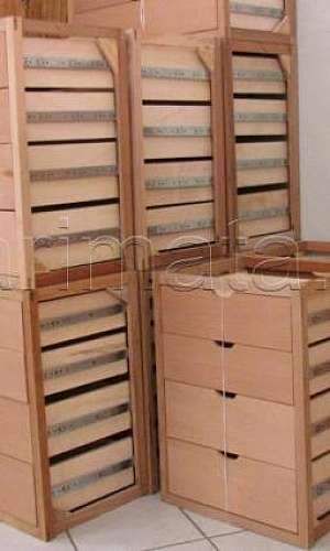 Gaveteiros de madeira prontos Gaveteiros de madeira prontos