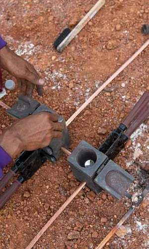 Manutenção de SPDA  Manutenção de SPDA