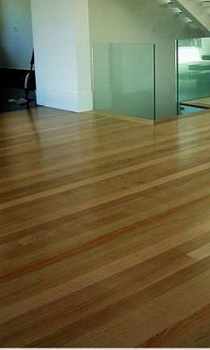 Reforma de piso de madeira SP Reforma de piso de madeira SP